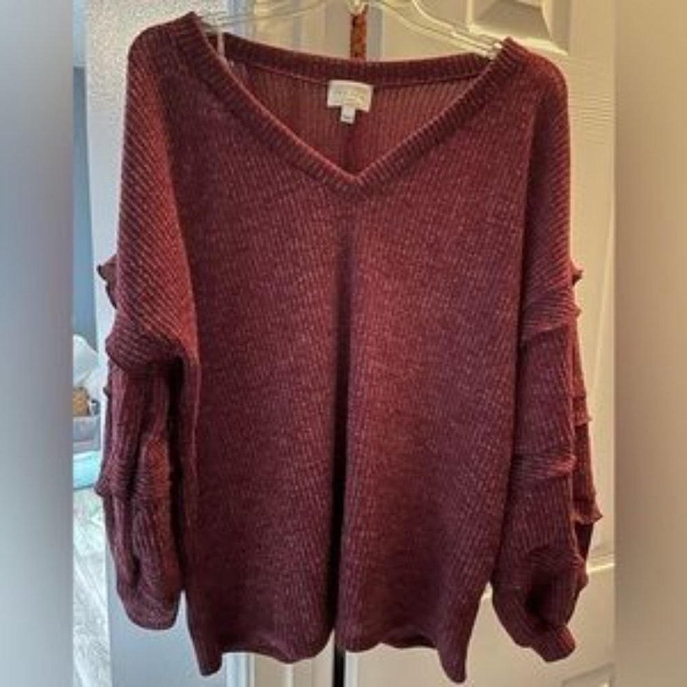 Puffy sleeve v‎ neck top